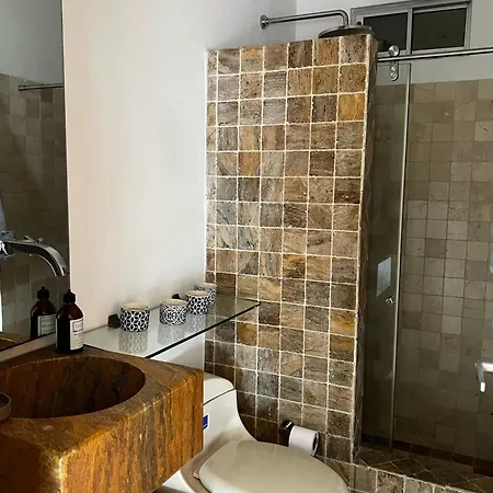Mirador Colonial 2br *