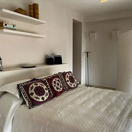 Mirador Colonial 2br