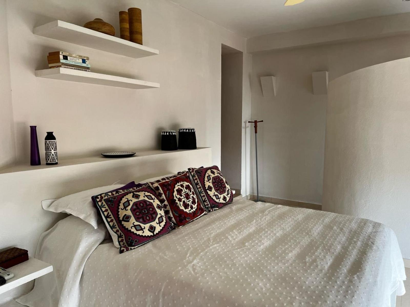 Mirador Colonial 2br