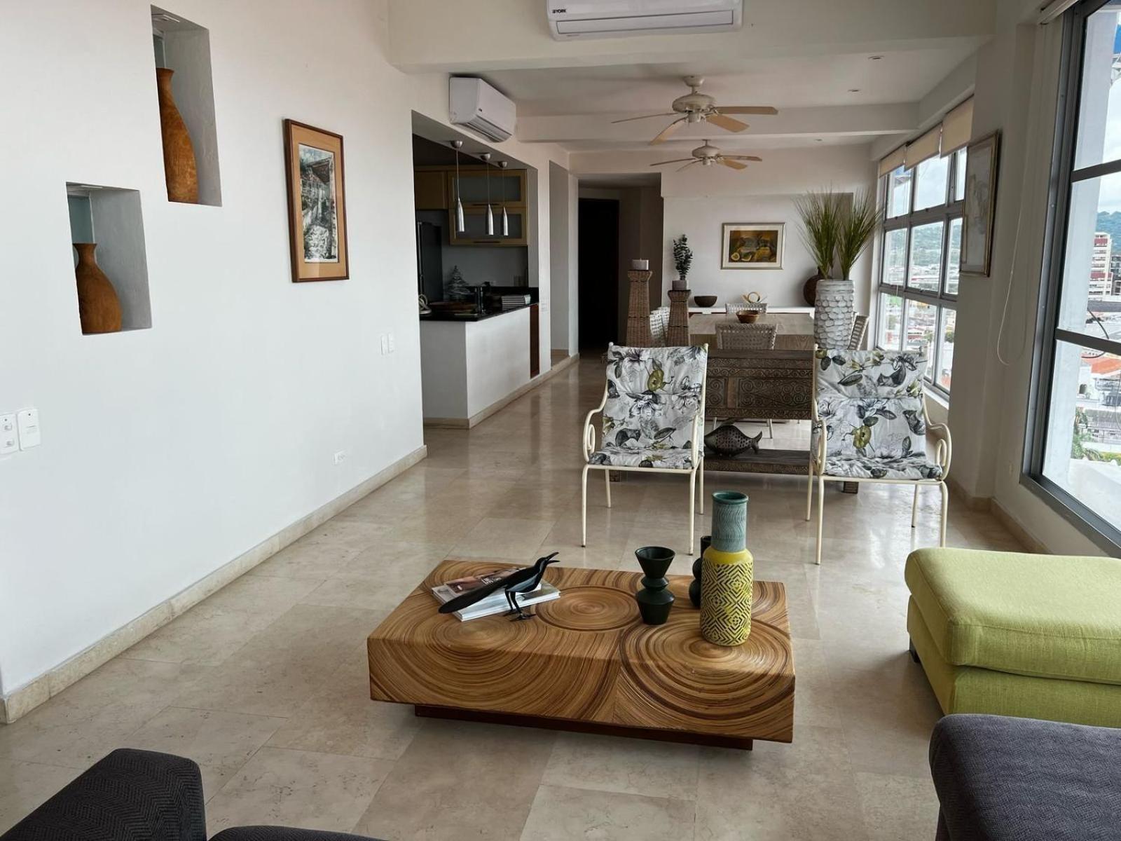 Mirador Colonial 2br